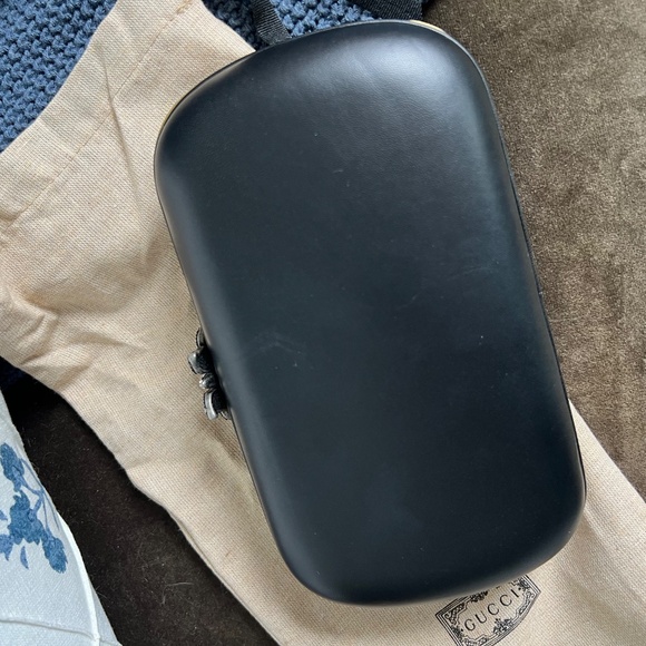 Gucci Broadway Leather Clutch - Picture 5 of 7